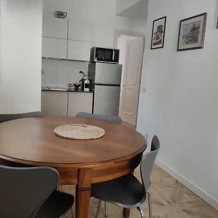 Piccola Domus * ローマ