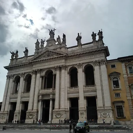 Piccola Domus 別荘 ローマ