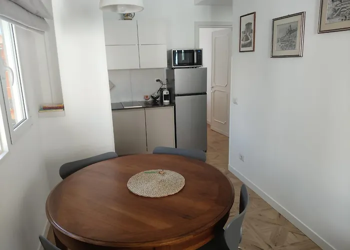 Piccola Domus * Rome